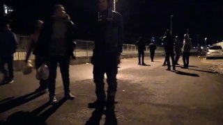 Des migrants toujours bloqués à Vintimille, frontière entre la France et l'Italie-NFWWBOFbx6