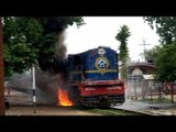 Train catches fire in Haryana's Jhajjar, no casualties reported | Oneindia News