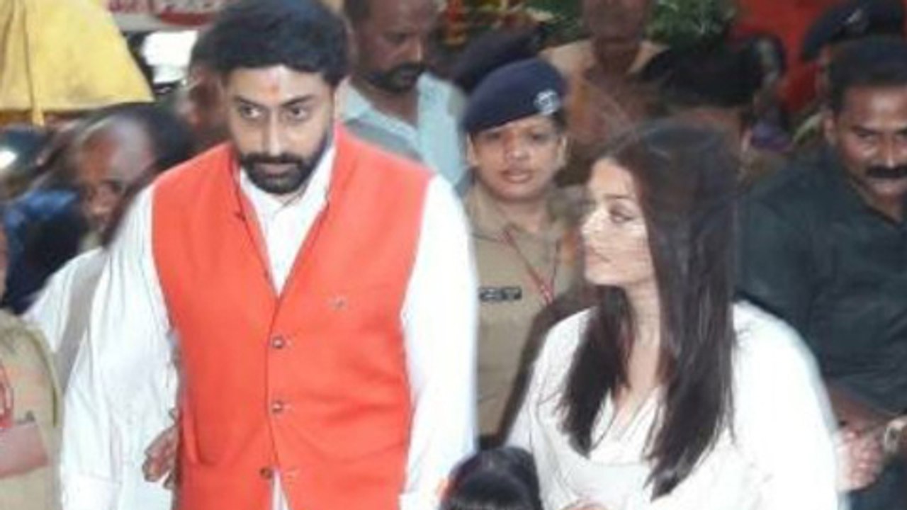 Aishwarya Rai And Abhishek Bachchan Visit Siddhivinayak Temple On Their 10th Wedding Anniversary