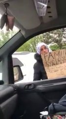 Une mendiante se fait passer pour une Syrienne en faisant la manche