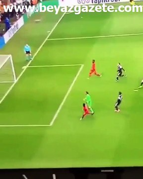 Melo'dan çıldırtan paylaşım! Beşiktaş karşısında Lyon'a büyük destek...