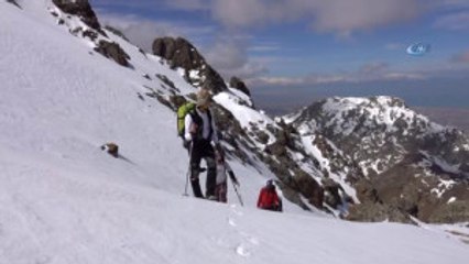 Milli Dağcı Tunç Fındık, Erek Dağı'na Tırmandı