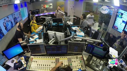 Vacher essaye de sauver un candidat (21/04/2017) - Bruno dans la Radio