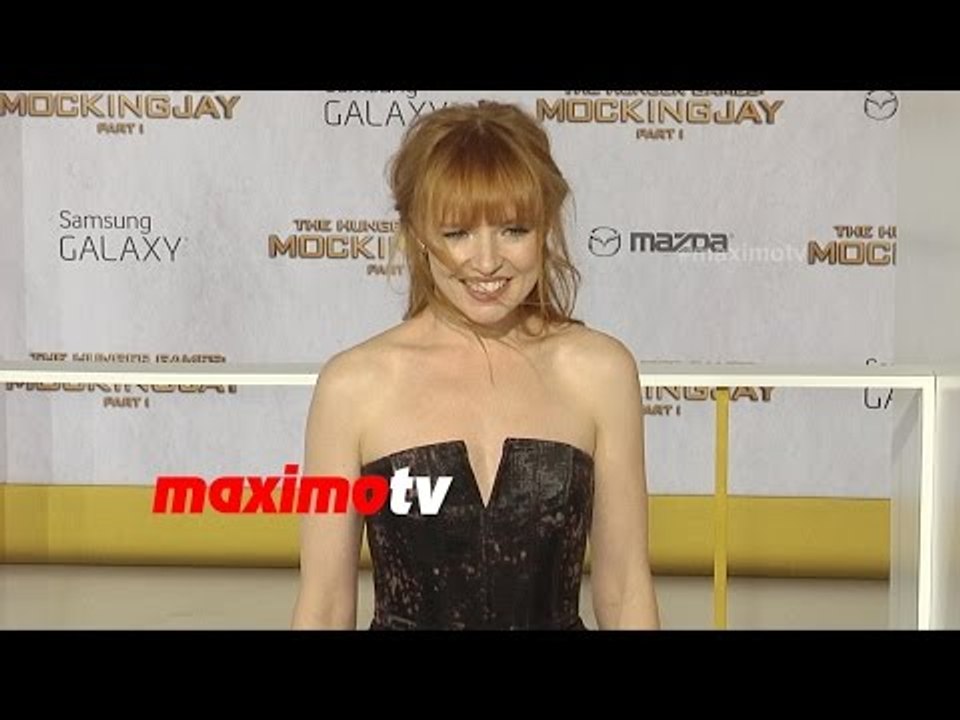Stef Dawson | The Hunger Games MOCKINGJAY PART 1 Los Angeles Premiere