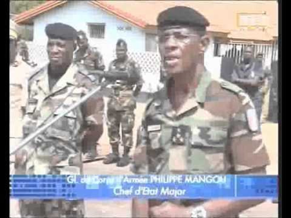 Sécurité à Abidjan: Les Géneraux Mangou et Michel Gueu font le tour des casernes