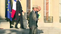 Le Pen critica governo após novo ataque em Paris
