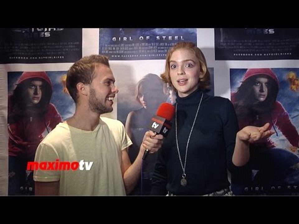 Lindsay Heath Exclusive Interview | Batgirl Rises | Barbara Gordon/Batgirl