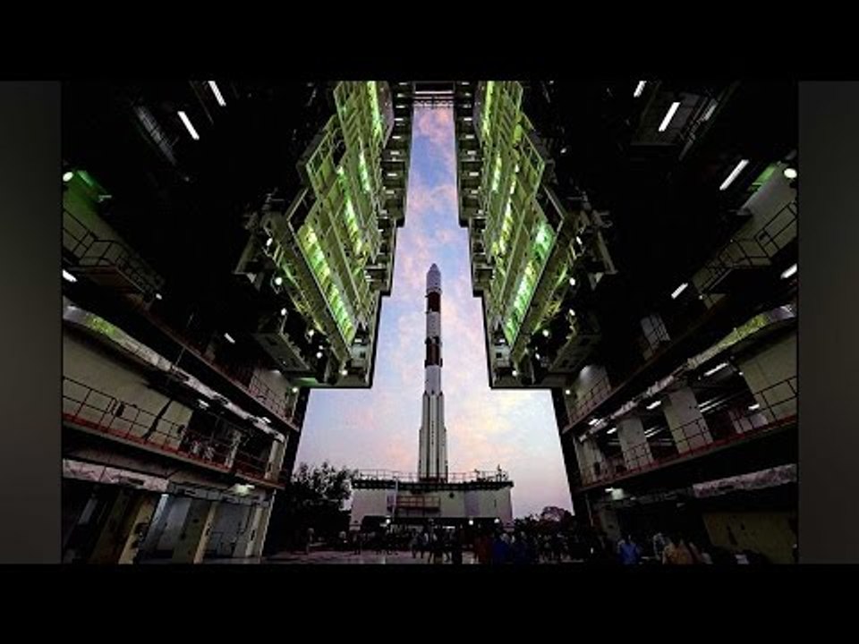 PSLV C34 launch countdown begins at ISRO's Sriharikotta site | Oneindia News