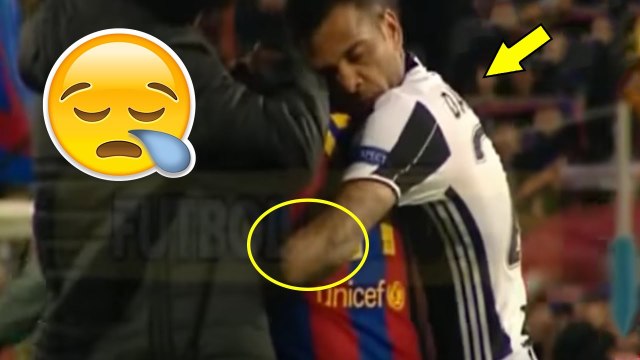 If you hate Dani Alves Watch this video (Reaction Juventus vs FC BARCELONA)