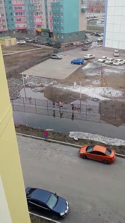 Des écolières russes en mode Fort Boyard