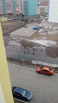 Des écolières russes en mode Fort Boyard