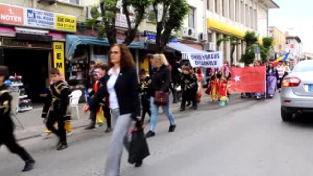 4. Ayvalık Uluslararası Halk Oyunları Festivali