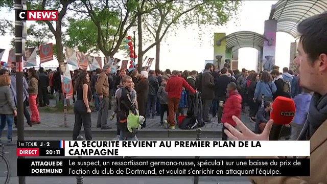 Jean-Luc Mélenchon soutenu par Pablo Iglesias à Paris