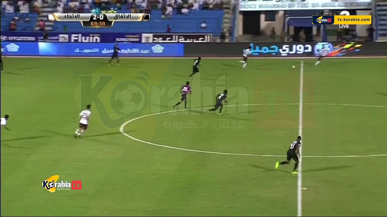 كهربا متوهج على ملعب المباراة ليعود بأسيست رائع للهدف الثالث للاتحاد بعد تسجيله الهدف الثاني بدقائق