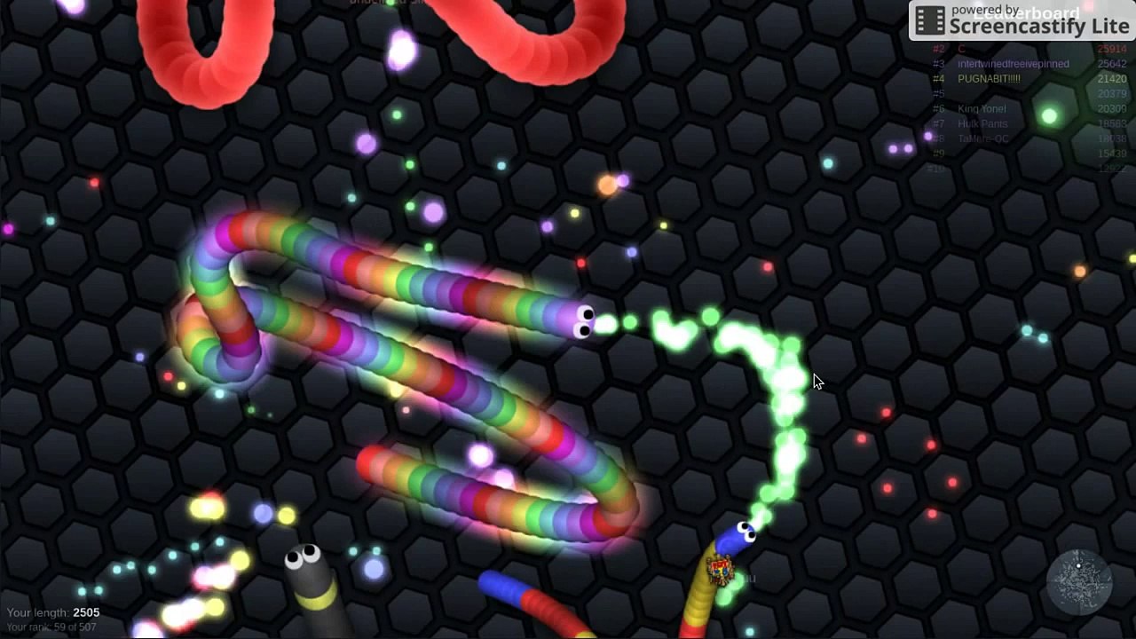 BEWARE THE RAINBOW!! | slither.io