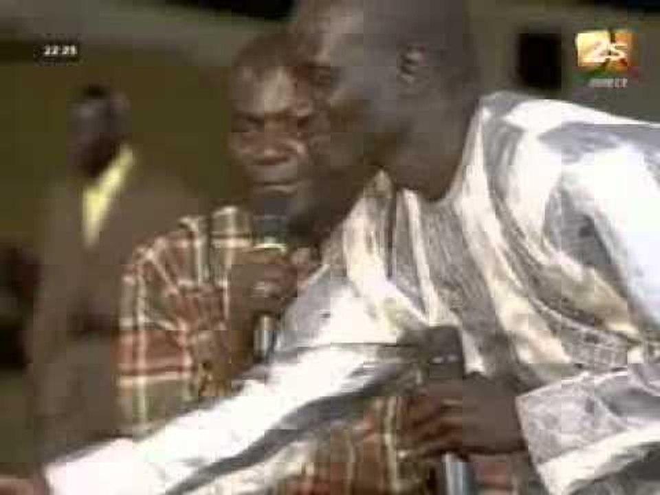 Les Préparatifs du Stade - Modou Lô Vs Gris Bordeau - 14 Juillet 2012 - Partie 2