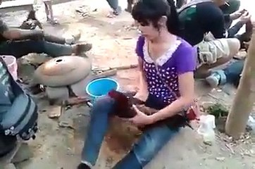 Amazing Girl - What is she doing