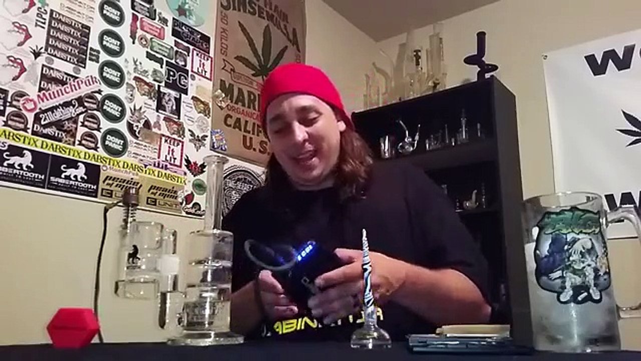 Pot Head Does Torture DAB