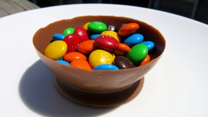 HOW TO MAKE CHOCOLATE BALLOON BOWLS