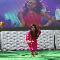 इस लड़की ने किया ऐसा शानदार डांस की देखने वाले अपना होश खो बैठते है