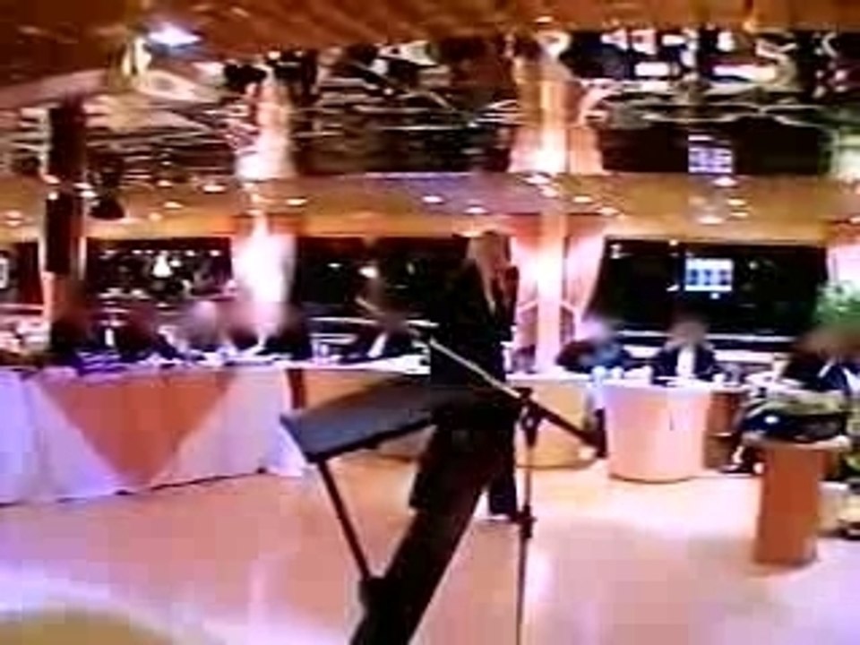 La croisière s'amuse, les journalistes aussi
