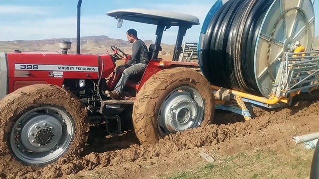 Massey ferguson 398 4×4 battı