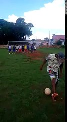 Ni cristiano ronaldo mete los goles de esta manera
