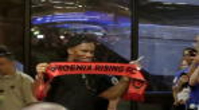Drogba given hero's welcome in Phoenix