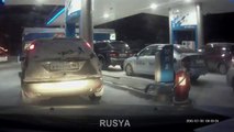 Rusyada Benzinlikte Yangın