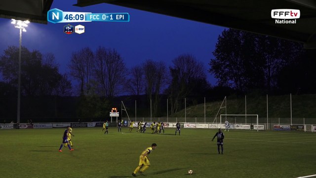 Coup franc au 2e poteau