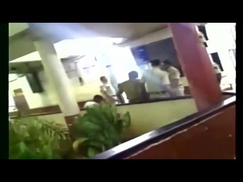 Video of couple beaten inside Kandivali police station| Oneindia News