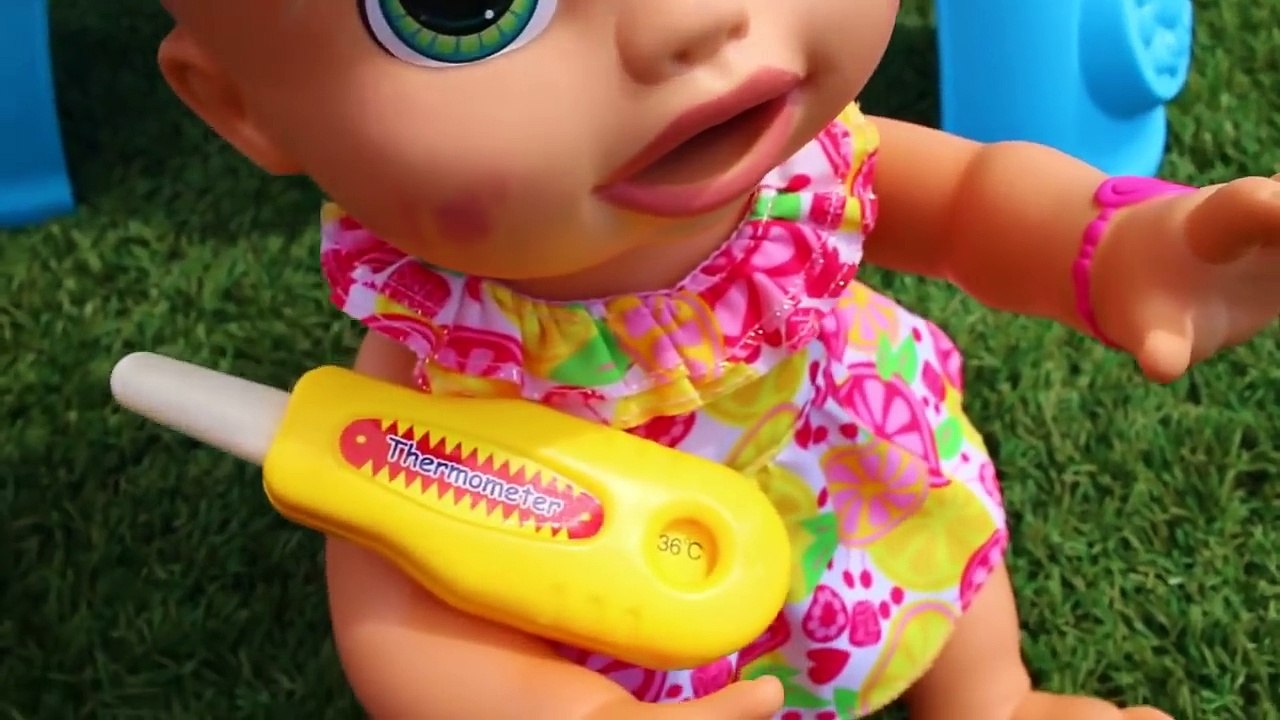 Baby Alive BABY DOCTOR Dr Doll Check Up Baby Eli Play Hospital Visit Medical Bag Kit Cute Toys