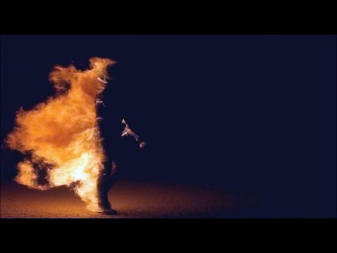 Daft Punk - Instant Crush vs. Digital Love (Daft Punk Mashup)