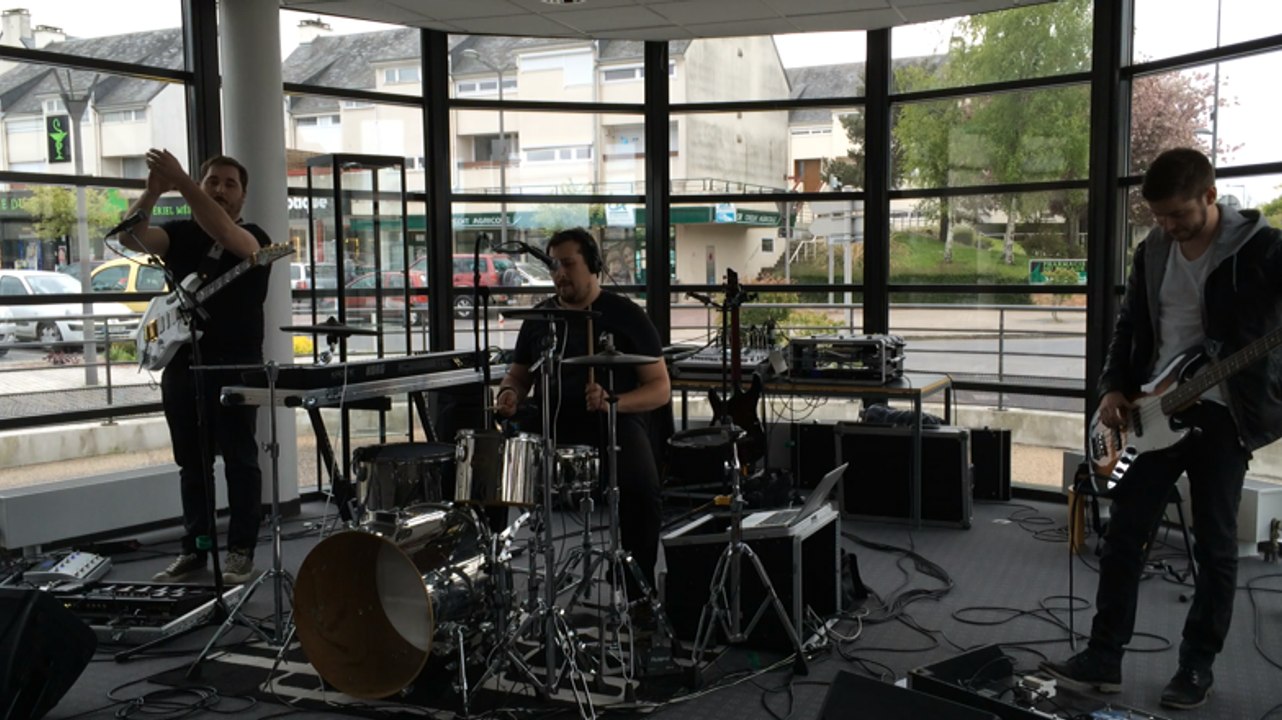 Volume I Regards sur la nouvelle scène saint-loise