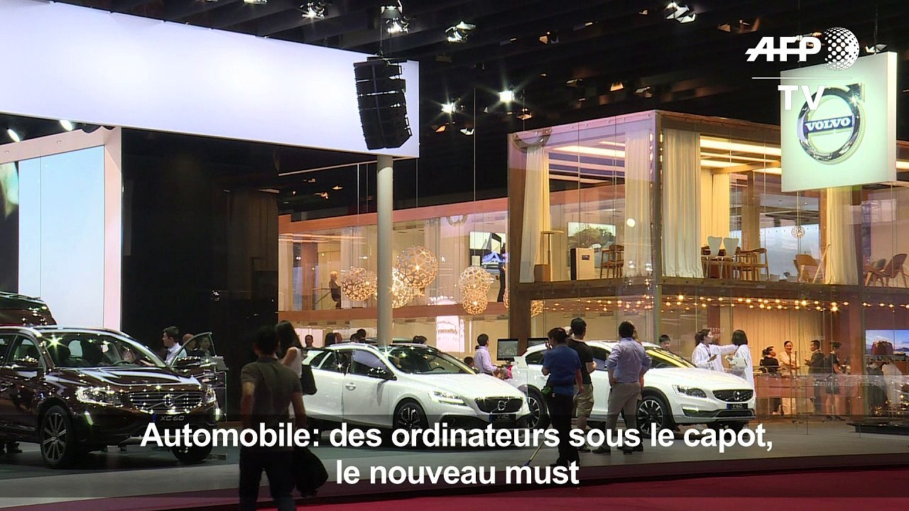 Automobile: des ordinateurs sous le capot, le nouveau must