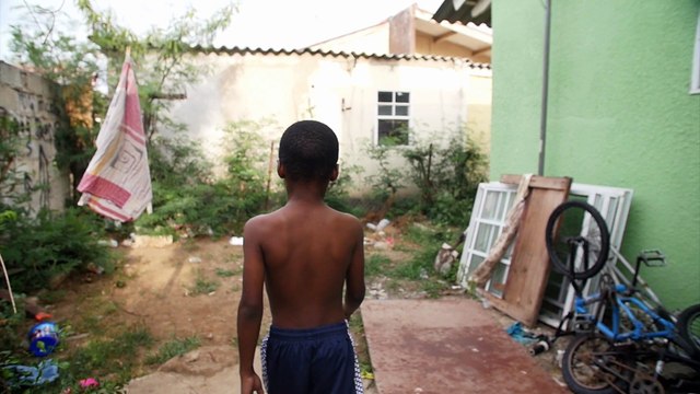 Buskando Bo Kara - Brian Dekkers