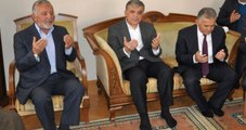 Abdullah Gül: Memleketin Durumu Malum, Allah Millete Yardım Etsin