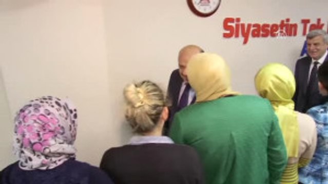 Bakan Işık: Cumhuriyet Halk Partisi Açıkça Anayasa Ihlali Yapıyor