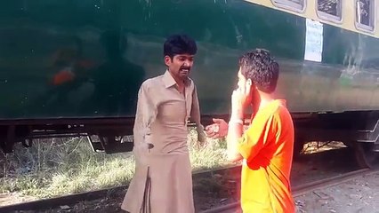 Pakistani faqeer-Asghar Khoso-funny clip
