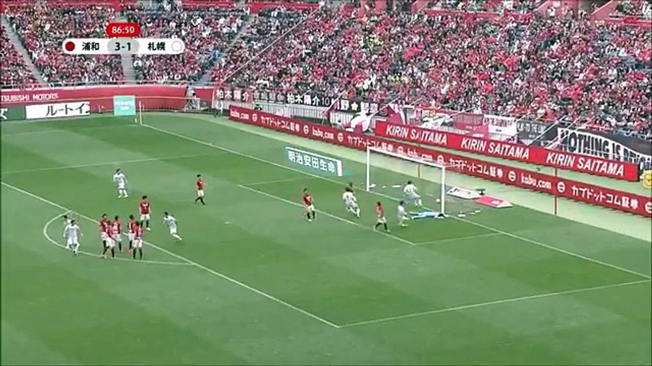 Urawa 3:2 Consadole Sapporo  ( Japanese J League. 22 April 2017)