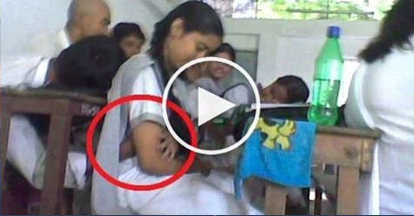 It Happens Only In India 2016