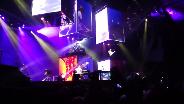 Muse - Cave - Amnévillee-les-Thermes Galaxie Mega Hall - 11/01/2009