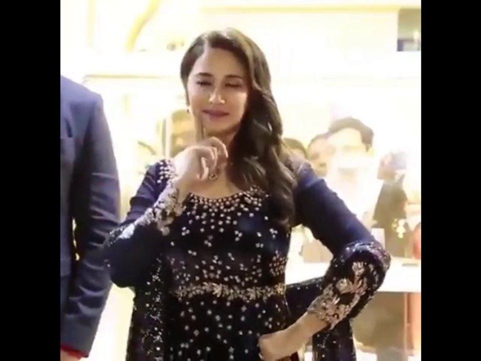 MAdhuri with new Style and new look