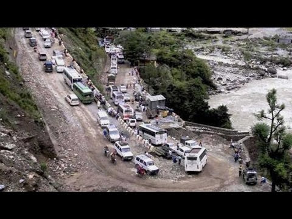 Cloudburst in Jammu, 3 school children killed, Jammu-Srinagar highway blocked| Oneindia News