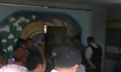 Wanita Ini Nekat Cabut Kunci Kontak Mobil Tahanan Kejaksaan