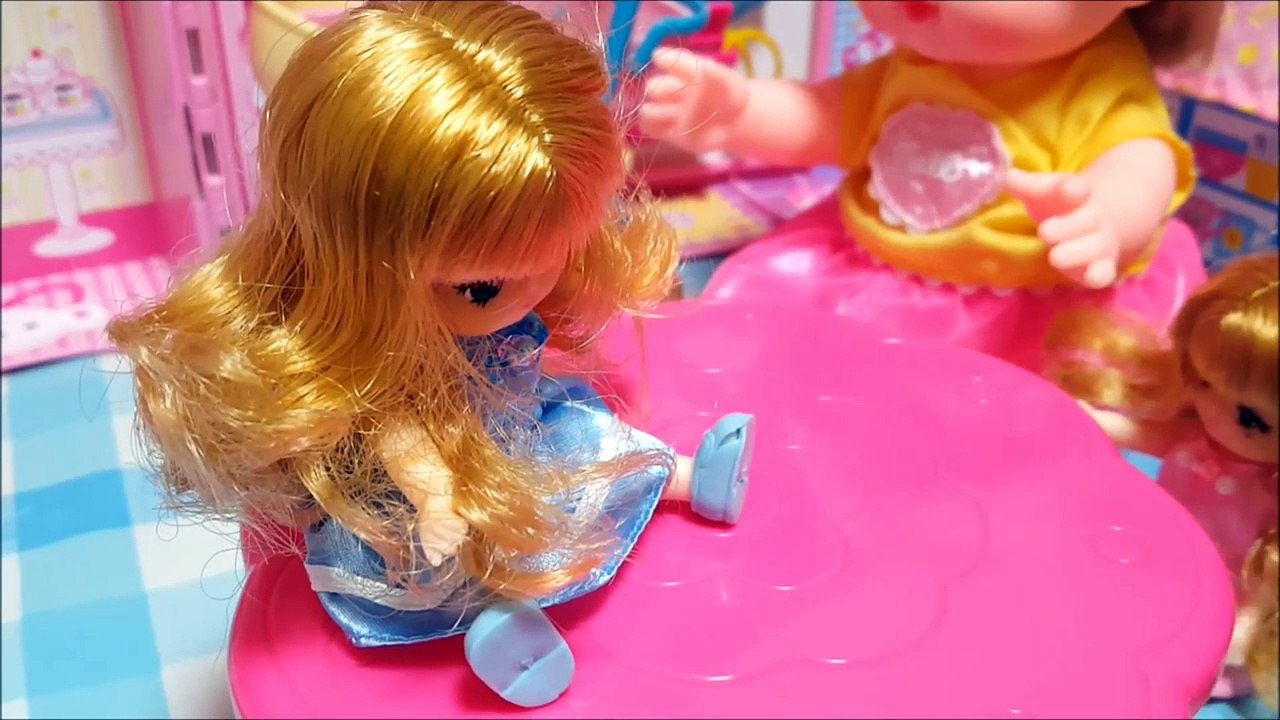 メルちゃん おもちゃ リカちゃんお世話ごっこ マキちゃんミキちゃんおとまり会 Mel chan...
