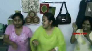 Indian Hostel Girl Masti... dancing on Bollywood Song