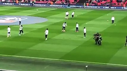 L'incroyable contrôle de balle d'Eden Hazard lors des échauffements