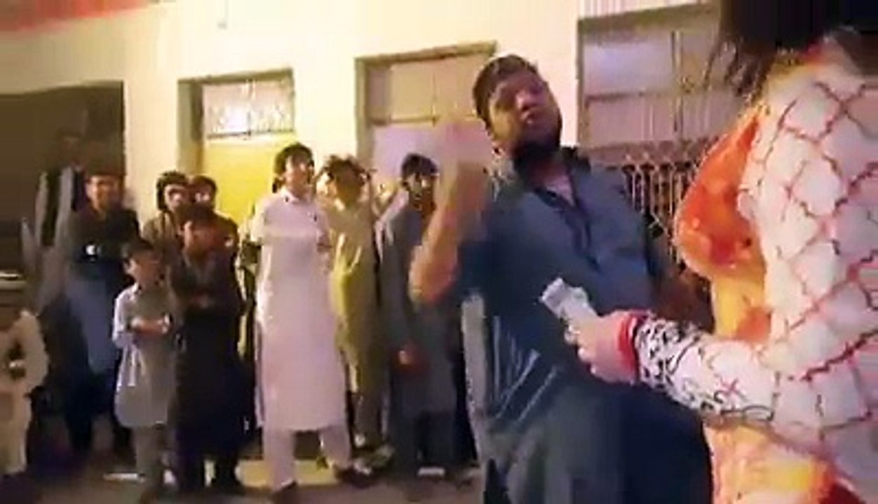 She Male Dance