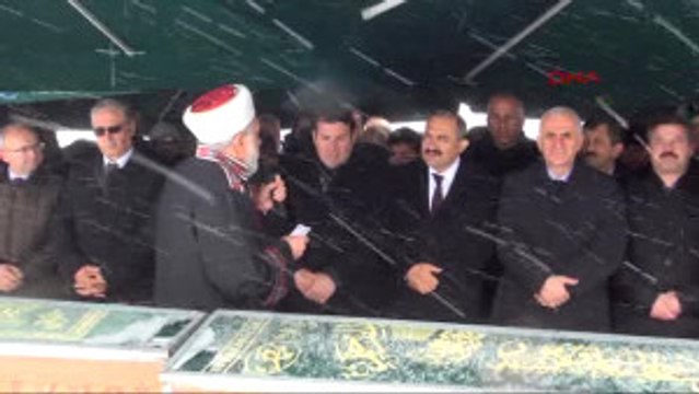 Zonguldak Ölen 10 Kişiden 9'u Için Aynı Köyde Cenaze Töreni Düzenlendi